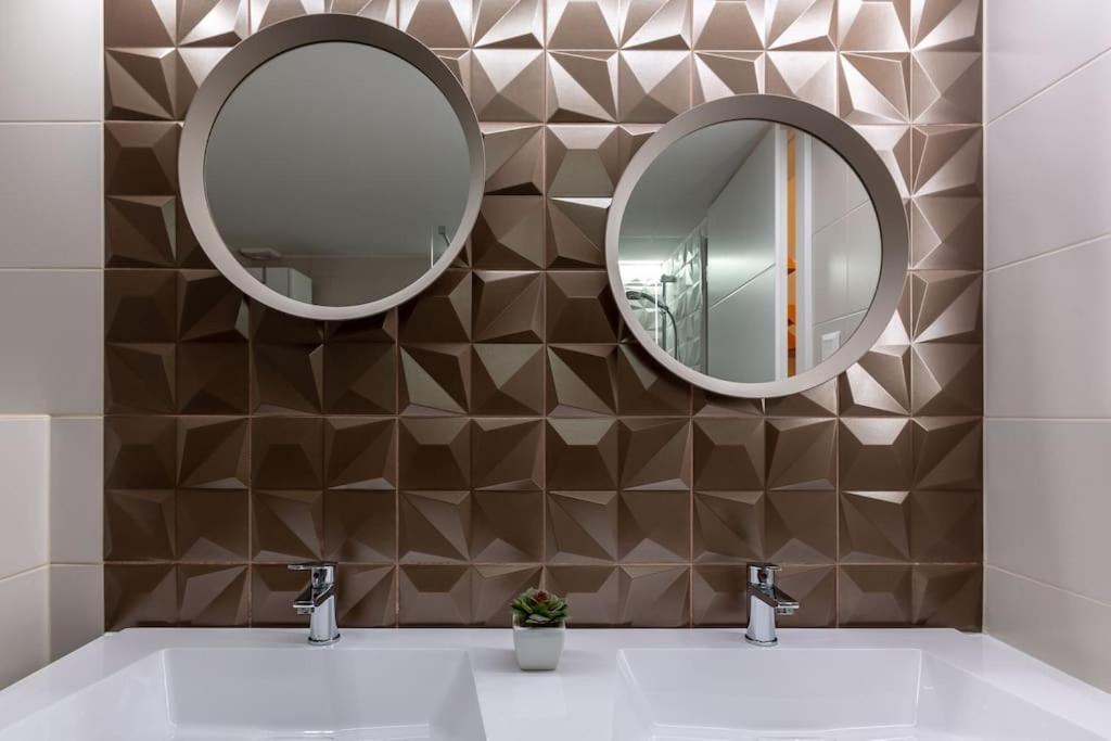 Premium Apartment By Hi5-King Street'S Luxury Budapest Exterior foto
