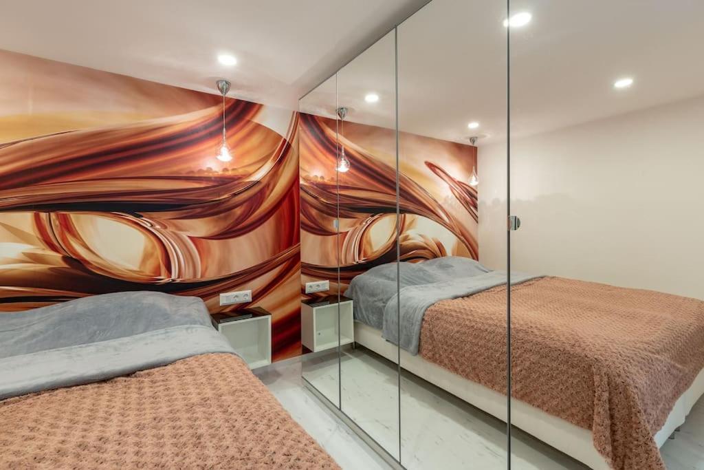 Premium Apartment By Hi5-King Street'S Luxury Budapest Exterior foto